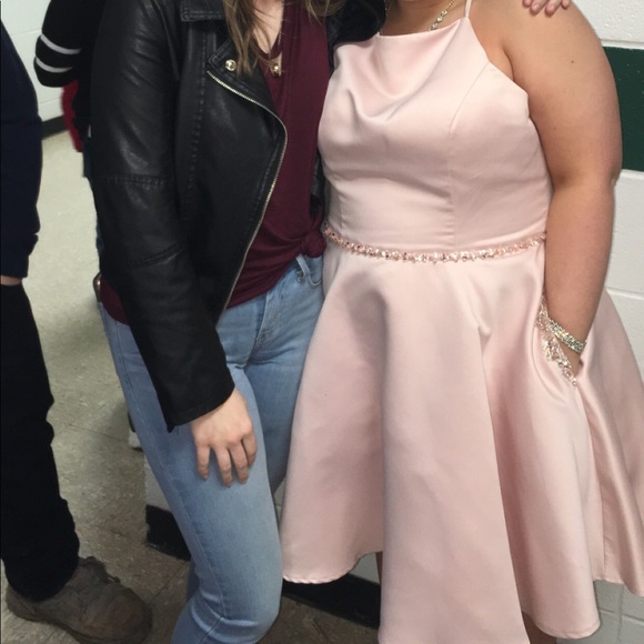 👍Homecoming dress👍 - Picture 3 of 3